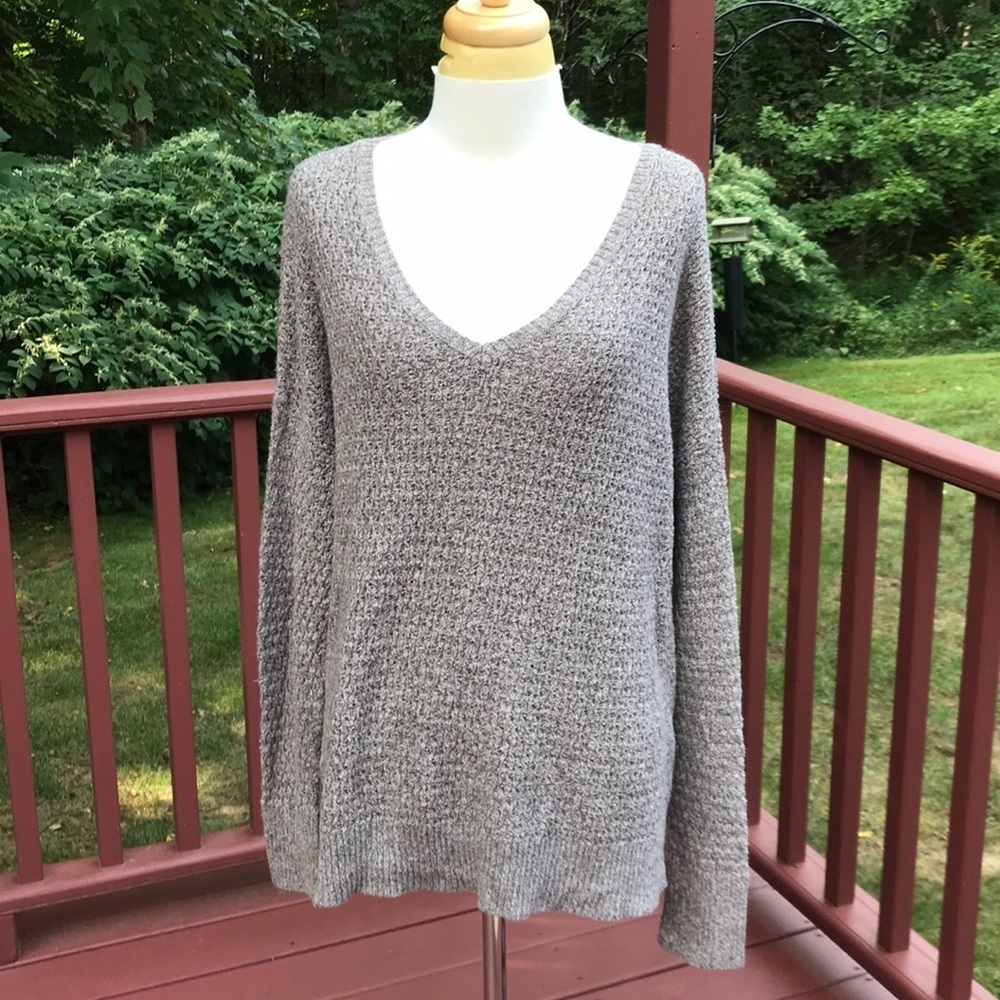 AMERICAN EAGLE outfitters Size XL taupe knit sweater